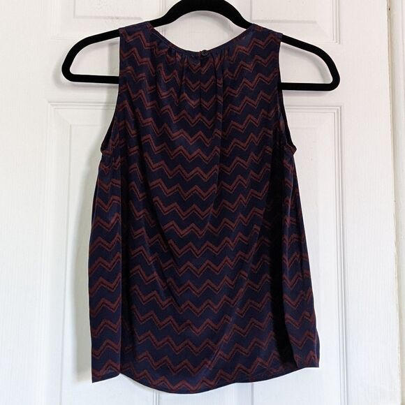 Tucker Shirred Neckline Top Holiday Chevron in Crepe de Chine Silk Blouse - Picture 7 of 7